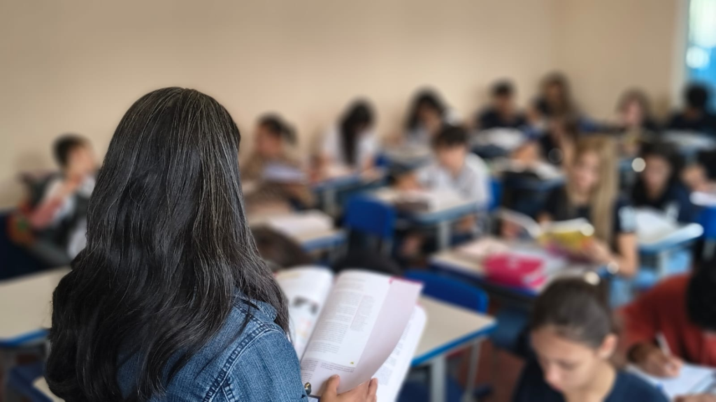 Ensino Médio Parcial